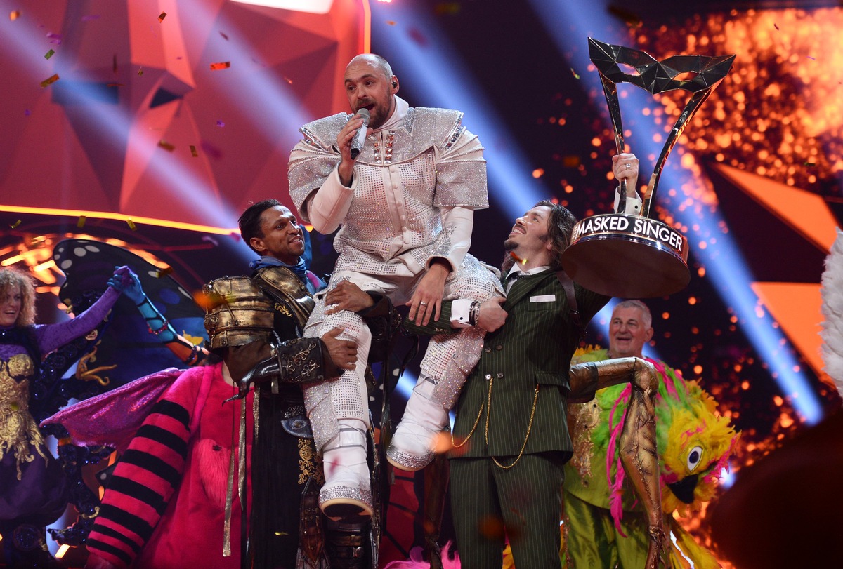 Galaktische 54,0 Prozent Marktanteil für den Moment der Momente: Astronaut Max Mutzke gewinnt die ProSieben-Show &quot;The Masked Singer&quot;