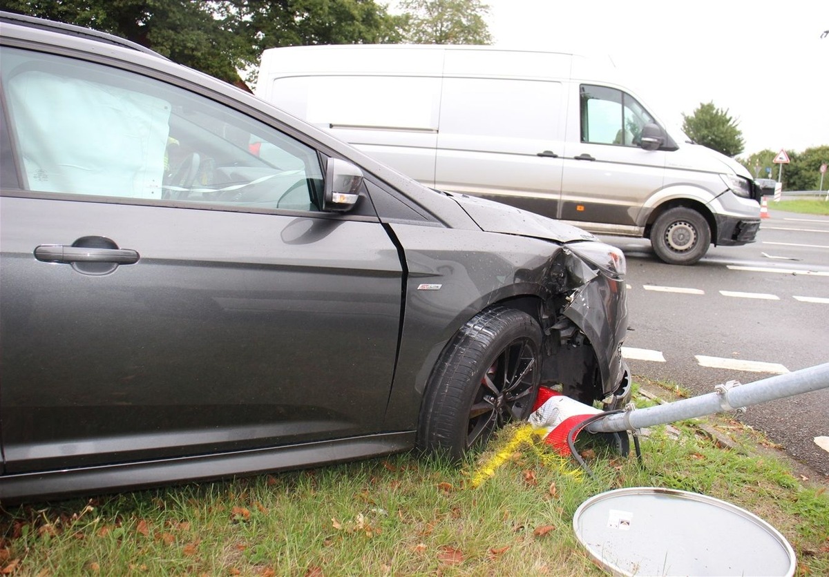 POL-COE: Coesfeld, L555/ Zwei Verletzte durch Unfall