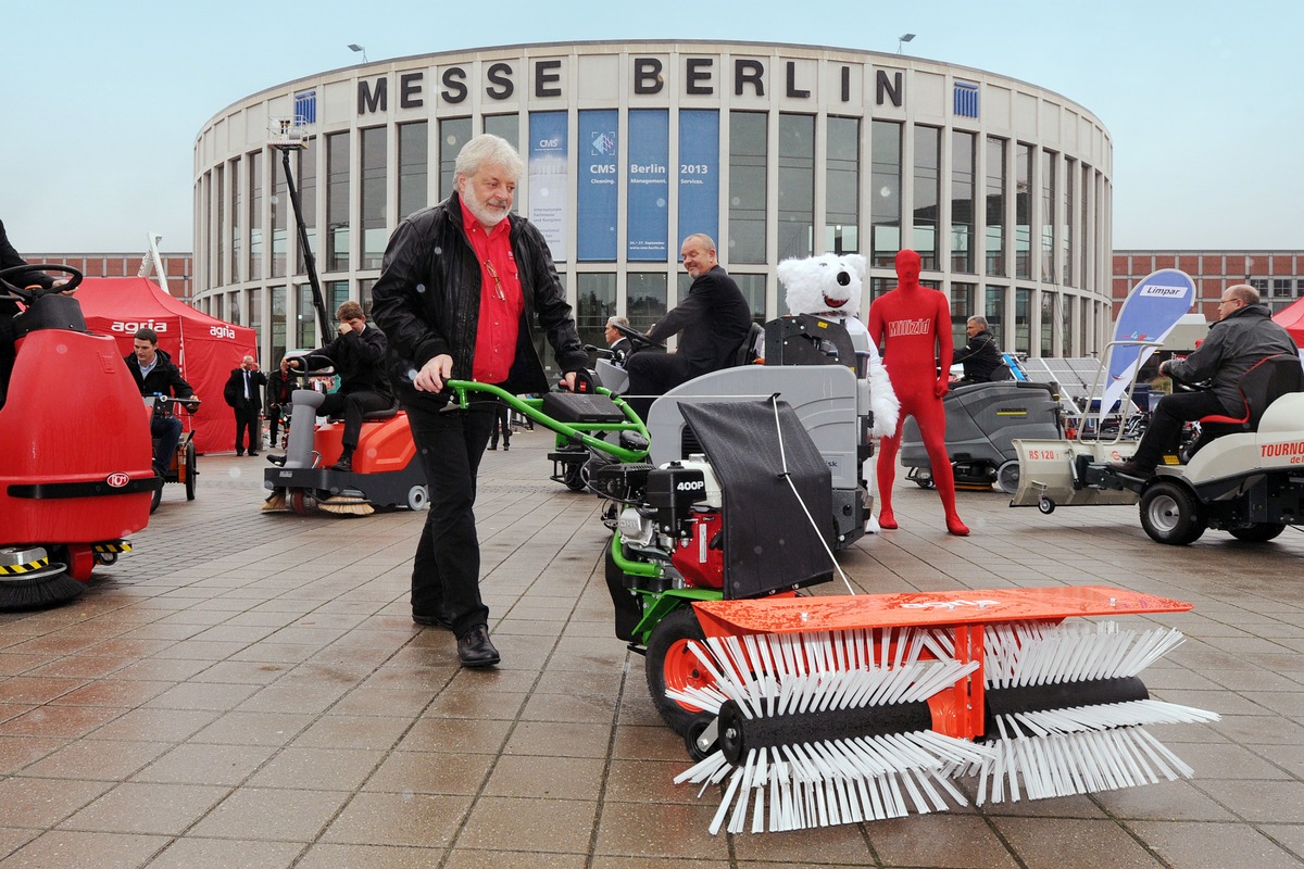 CMS 2015 Berlin - Cleaning.Management.Services 22. bis 25. September 2015 / Internationale Akquisition gestartet - CMS Info-Stand auf der Interclean in Amsterdam (FOTO)