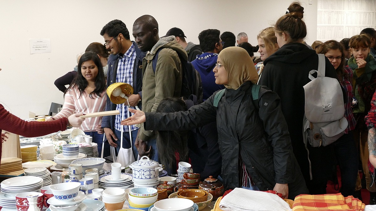 FreeShop: Haushaltswaren für internationale Studierende und Forschende gesucht