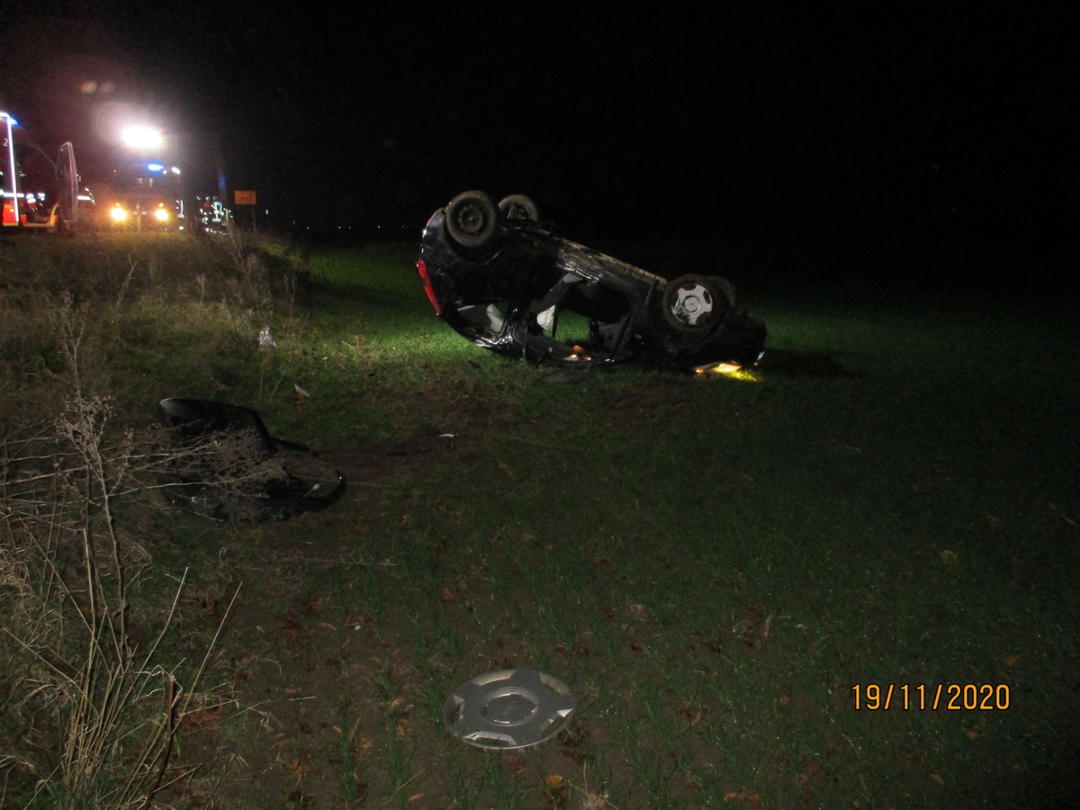 POL-HI: Verkehrsunfall mit einer schwerverletzten Person auf der L480 zwischen Gronau und Rheden