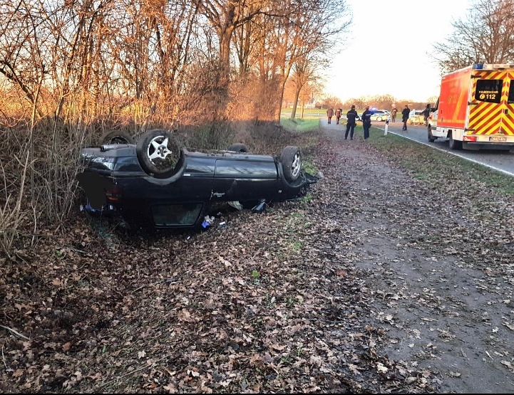 FW-Schermbeck: Verkehrsunfall auf der Erler Straße