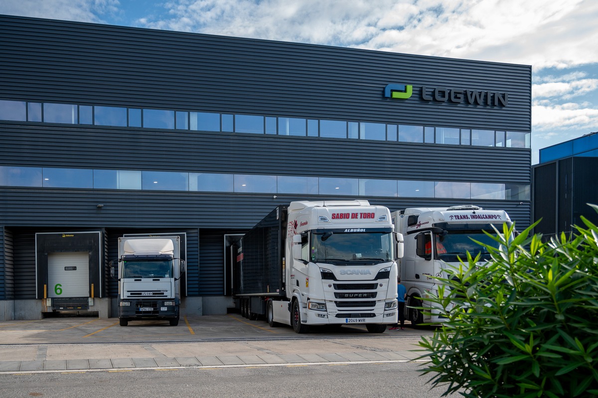 Logwin Solutions Spanien stärkt Position auf dem spanischen Markt durch Übernahme von World Pack Express und Alpha Automotive Solutions