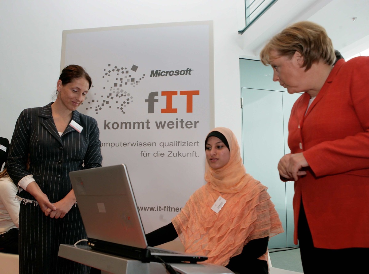 Initiative &quot;IT-Fitness&quot; beim Girls&#039; Day im Kanzleramt