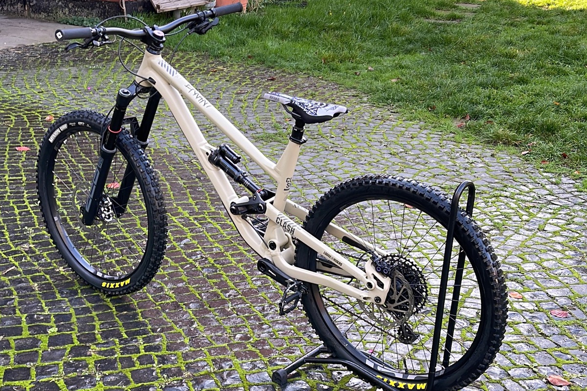 POL-GÖ: (117/2023) Unbekannte stehlen zwei hochwertige Mountainbikes aus Keller in Bilshausen