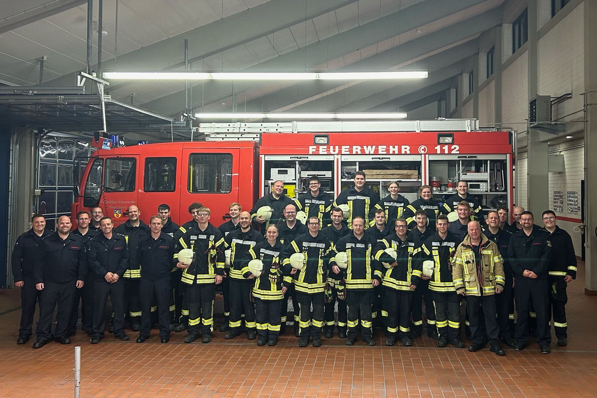 Feuerwehr Goch: 160stündige Grundausbildung beendet