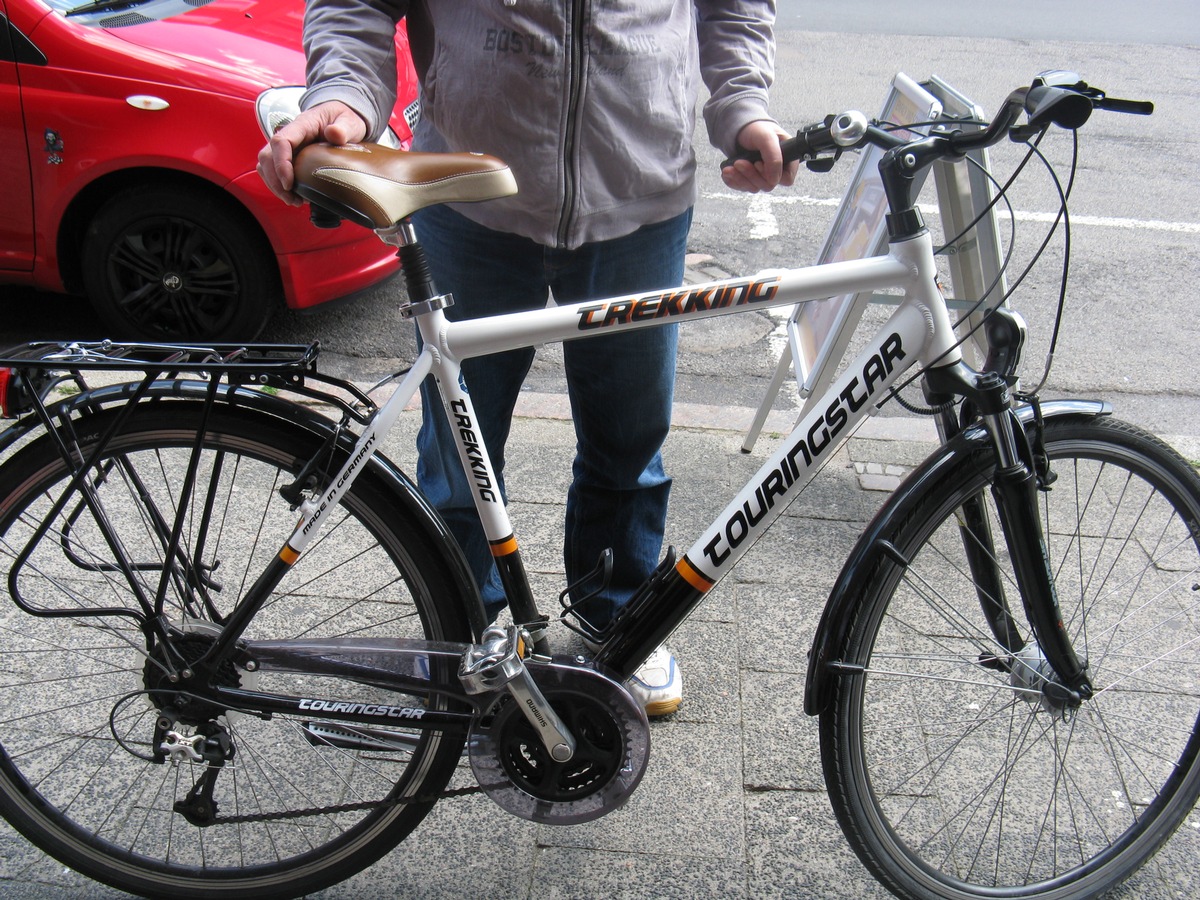 POL-FL: Schleswig - Zeugen gesucht: Rasanter Anstieg von Fahrraddiebstählen in Schleswig