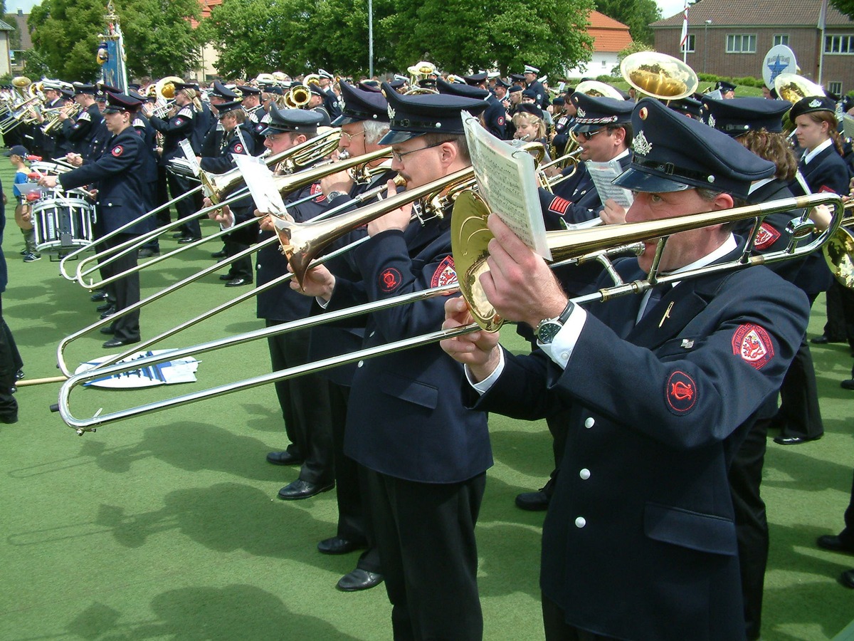 DFV: Feuerwehrmusik mit tollem Mix und Spitzenleistungen - Elf Goldmedaillen beim 9. Bundeswertungsspielen in Alsfeld verliehen