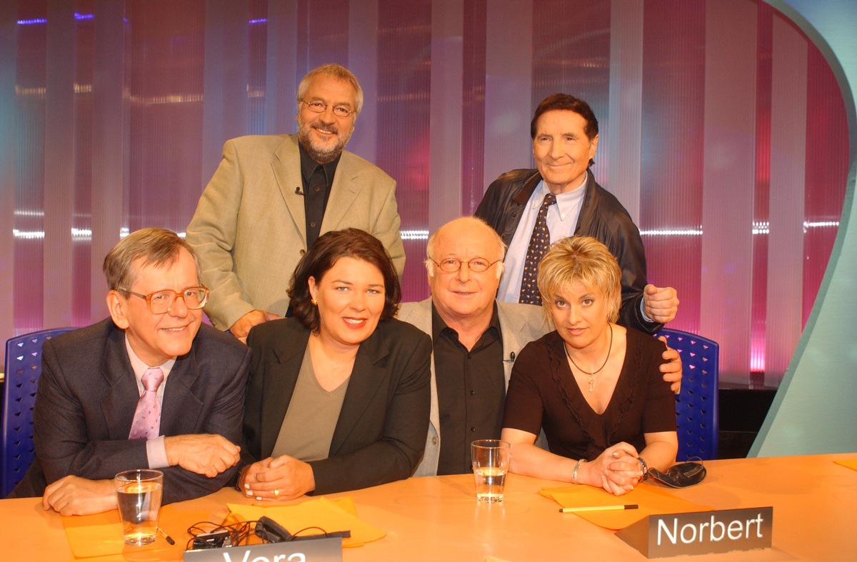 &quot;Was bin ich?&quot; mit Björn-Hergen Schimpf, Dr. Norbert Blüm, Herbert Feuerstein, Vera Int-Veen und Tanja Schumann. Am 24. Oktober 2002 um 20:15 Uhr bei Kabel 1