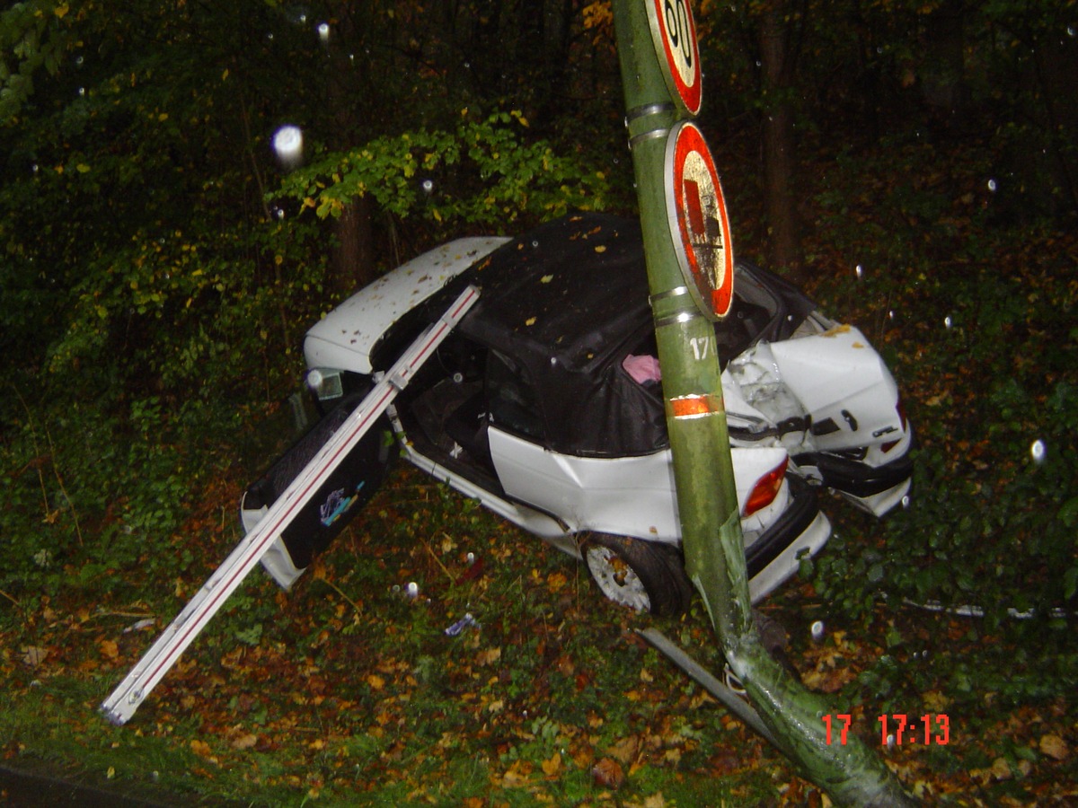 FW-E: Verkehrsunfall auf dem Bredeneyer Berg