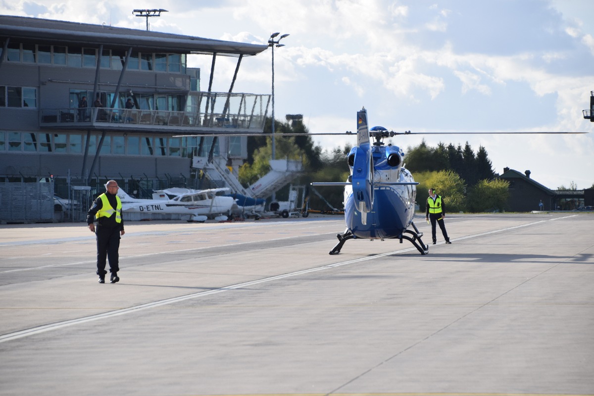 LWSPA M-V: 39. Ausbildungslehrgang für Hubschrauberpiloten und Flugtechniker der Polizeien der Länder zu Gast in Laage