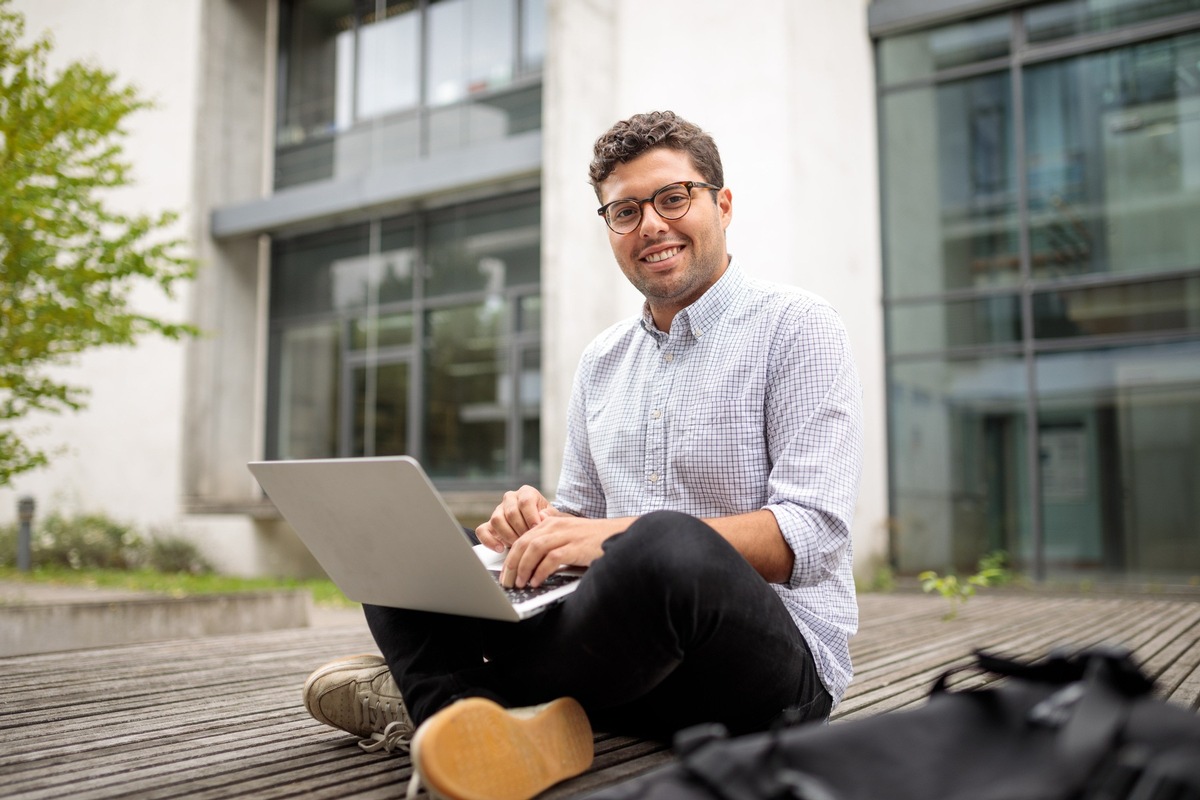 Uni Hohenheim baut digitale Lehre und E-Prüfungen aus