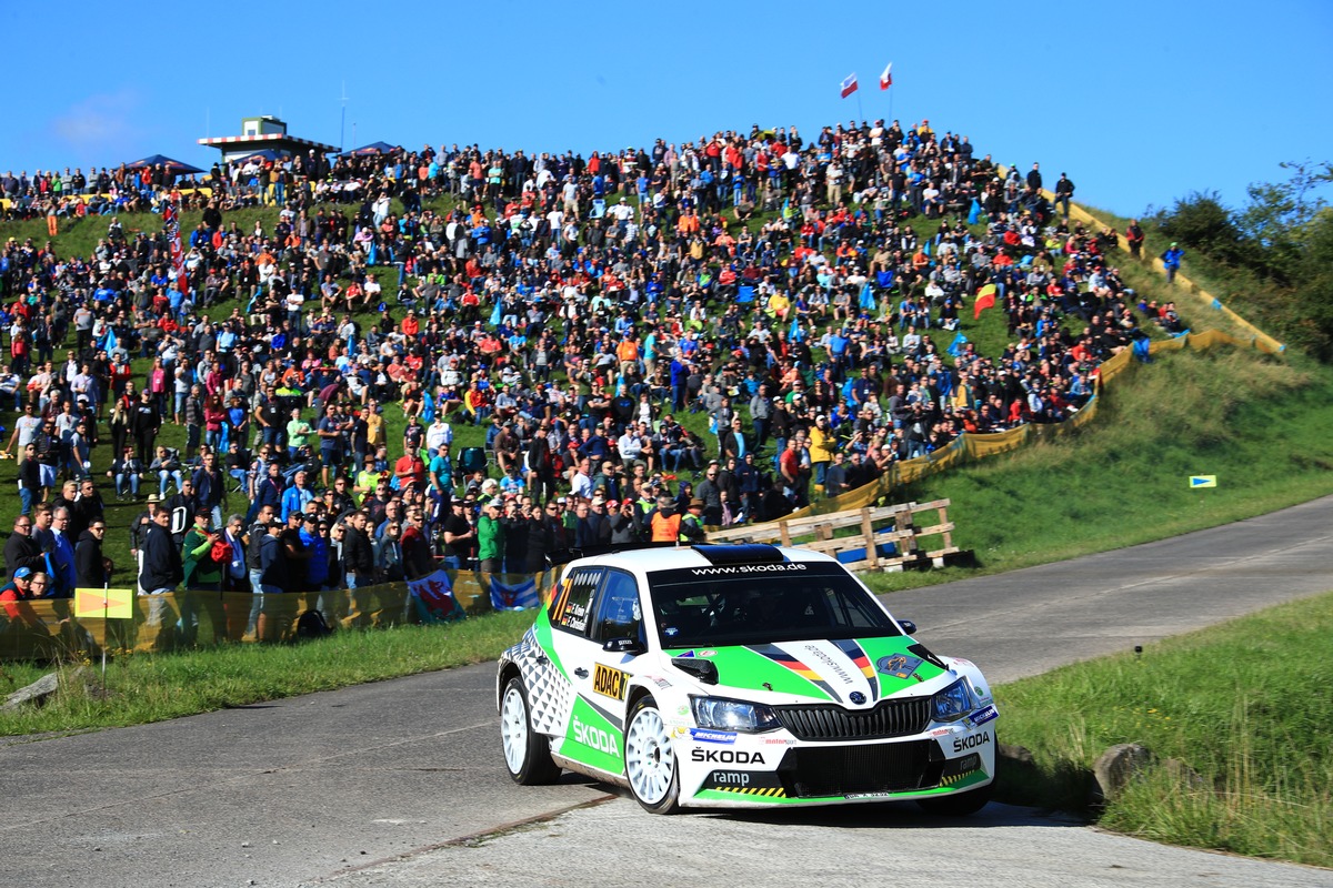 Rallye Deutschland für Kreim/Christian nach Wildunfall vorzeitig zu Ende - SKODA Pilot Tidemand auf WM-Titelkurs (FOTO)