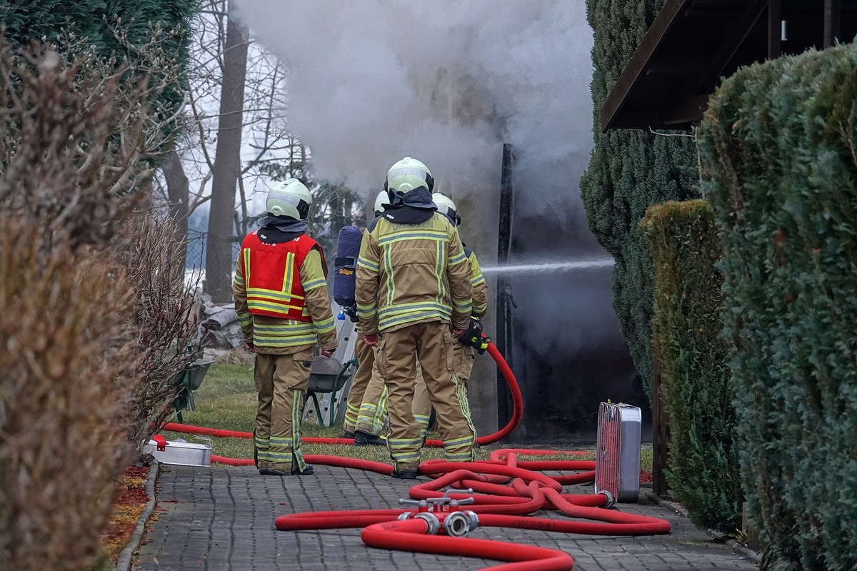 FW Dresden: Informationen zum Einsatzgeschehen von Feuerwehr und Rettungsdienst in der Landeshauptstadt Dresden vom 25. Februar 2025