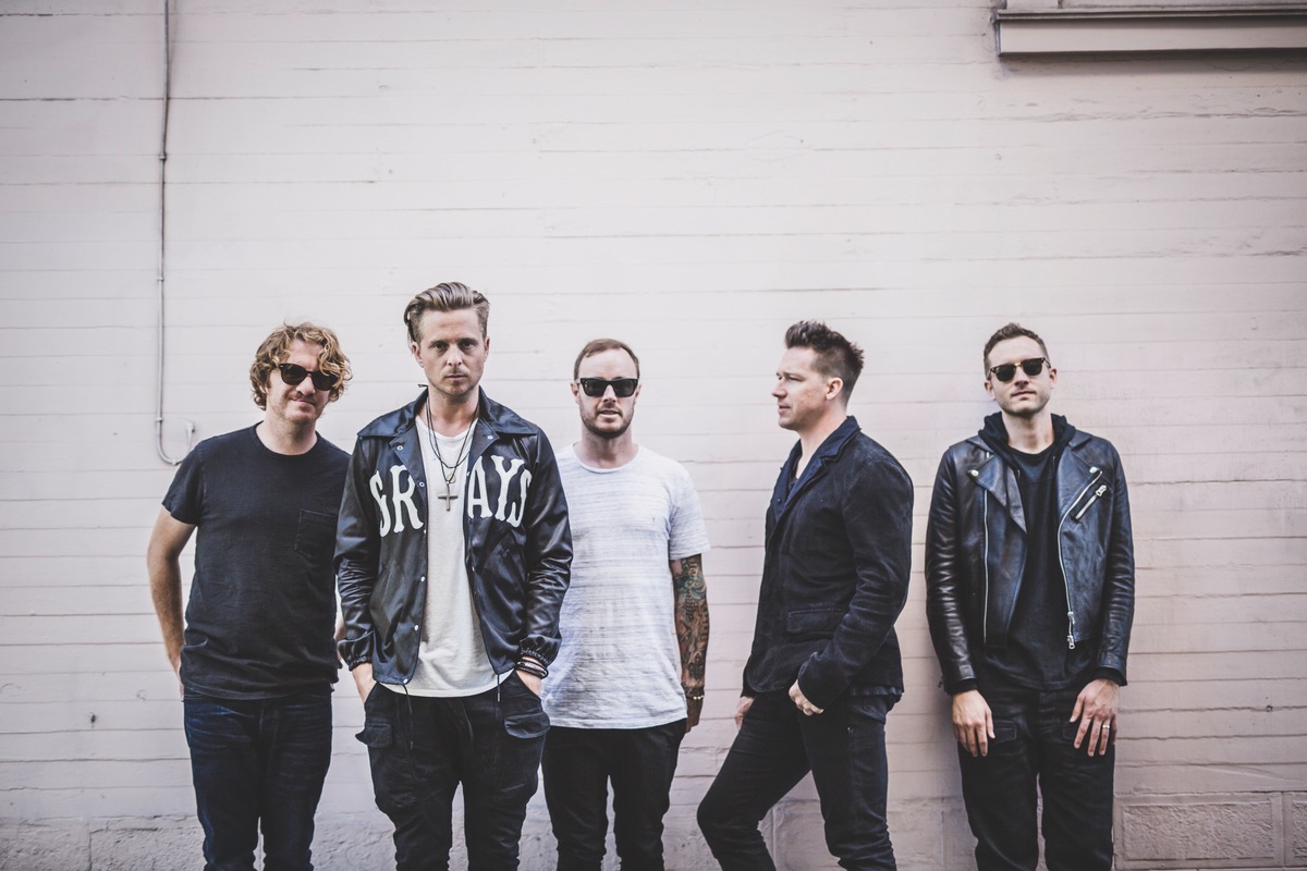 OneRepublic und Kasalla im Kölner Rosenmontagszug