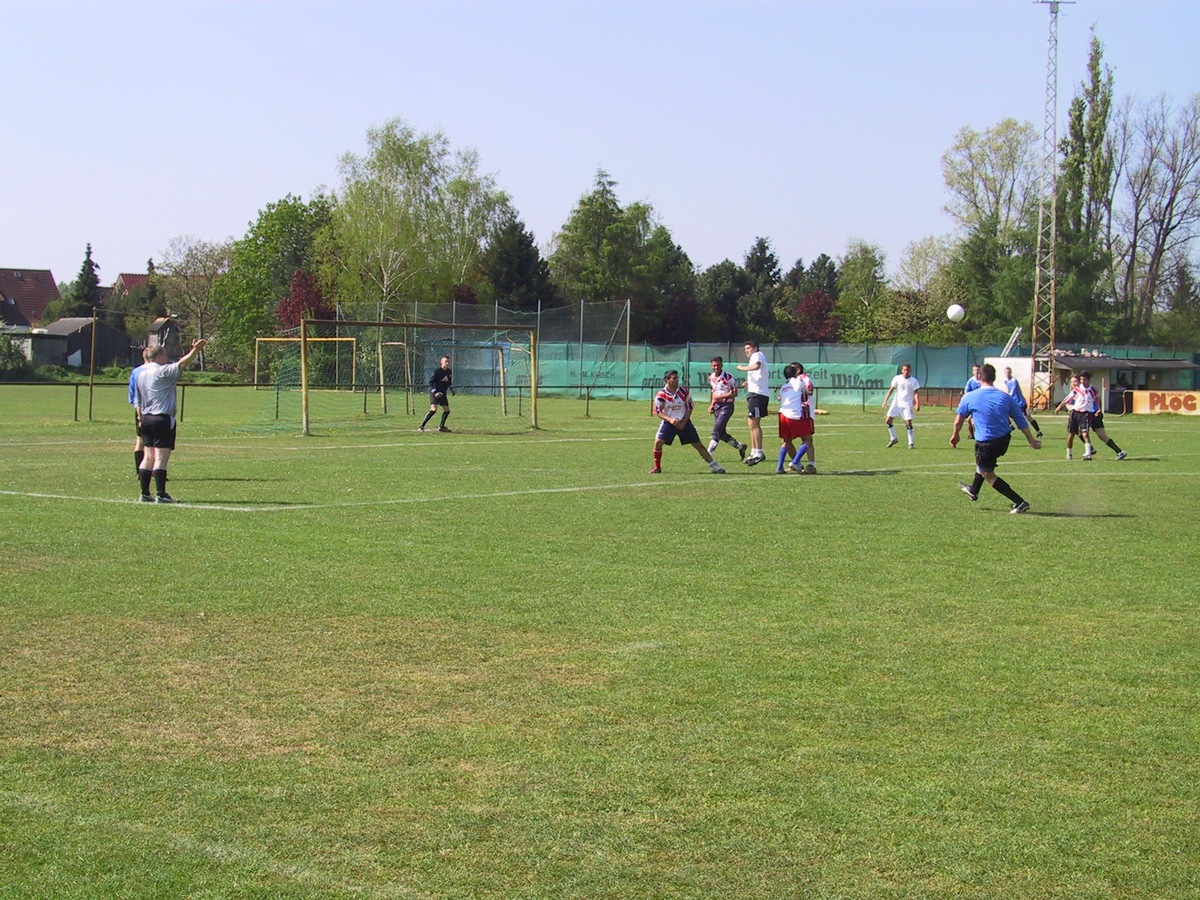 POL-WL: Polizei und Jugendzentrum Winsen bei fairem Fußballspiel