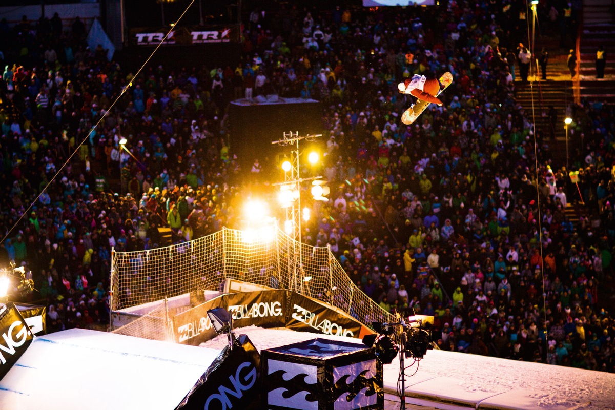 Air &amp; Style Innsbruck: Die Snowboardwelt trifft sich zu 2 Contests, Party und Superstimmung - BILD