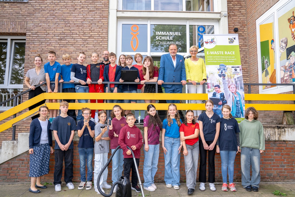 Startschuss für das erste E-Waste Race in Schaumburg-Lippe / Schüler sammeln vier Wochen lang Elektroschrott aus privaten Haushalten ein