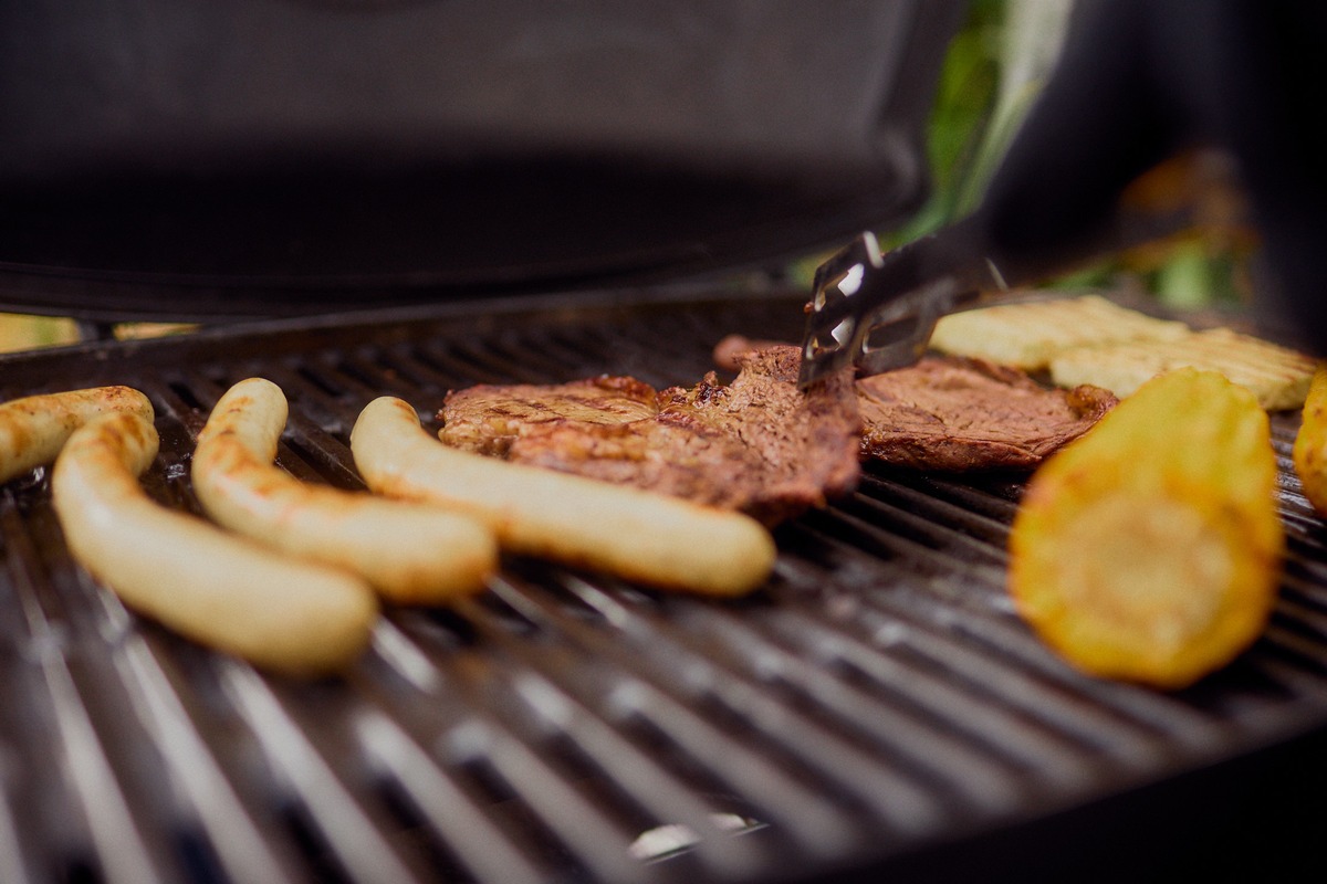 Verbrauchertipp | Heiß auf die BBQ-Saison: So ist der Gasgrill rechtzeitig einsatzbereit