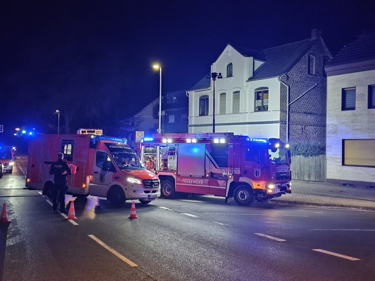 FW Datteln: Zimmerbrand an der Hafenstraße