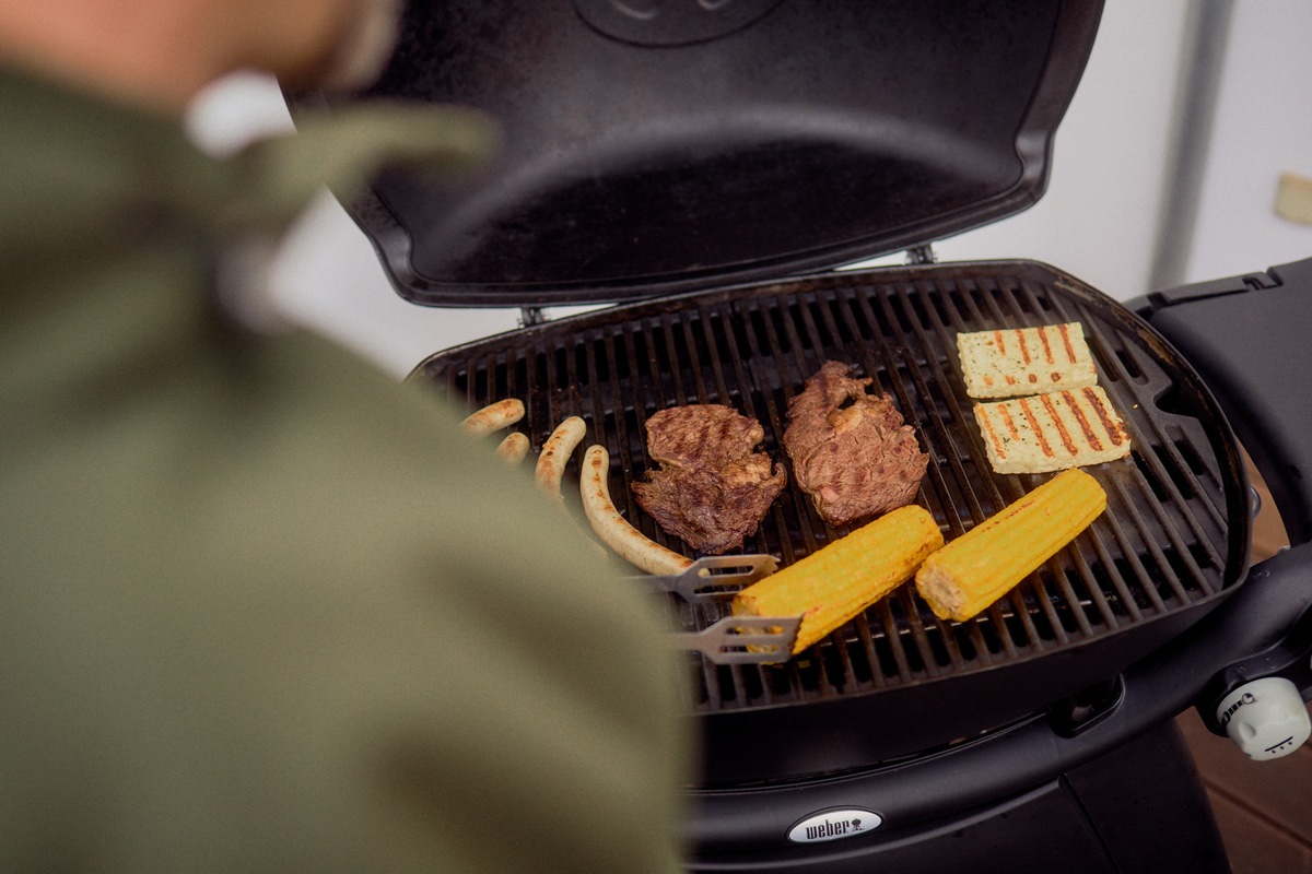 Verbrauchertipp | Wintergrillen mit dem Gasgrill: So gelingt das BBQ-Vergnügen bei kalten Temperaturen