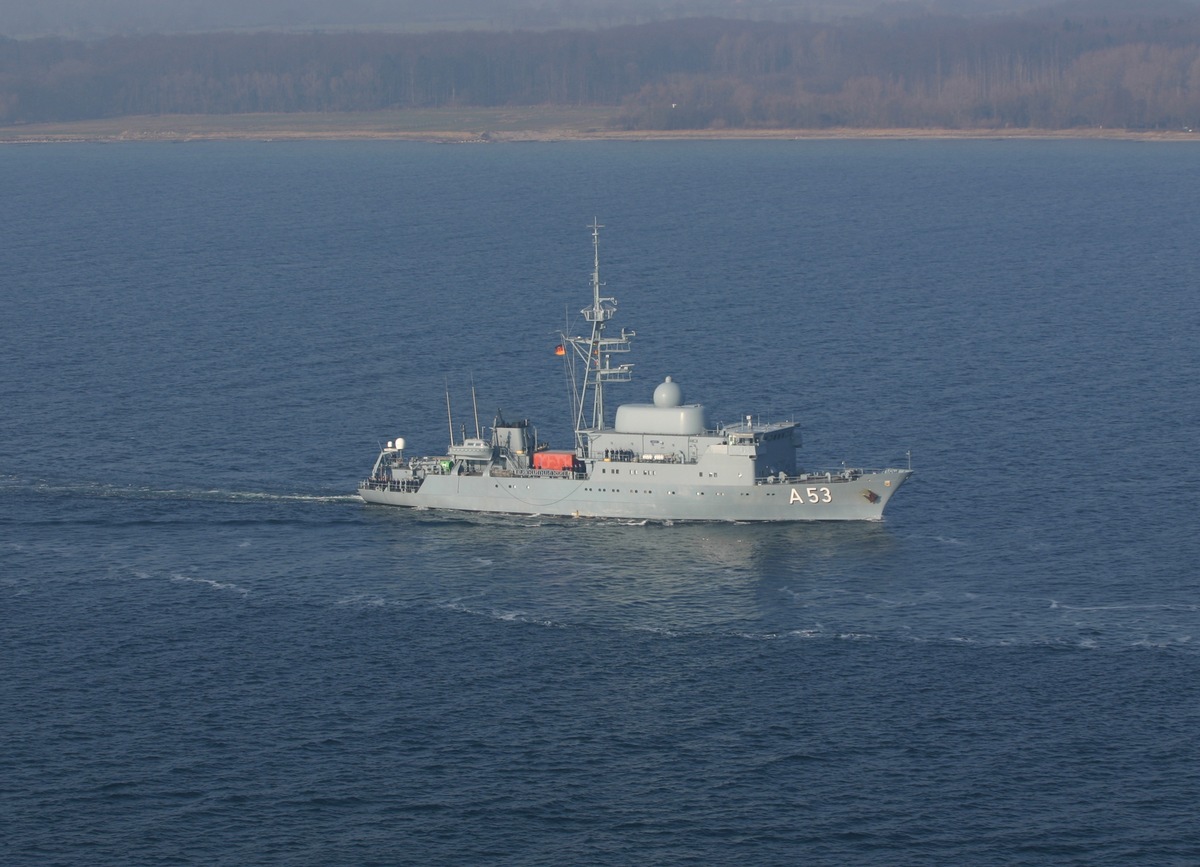 Bundeswehr Marine Mützenband Flottendienstboot Oker mb6 