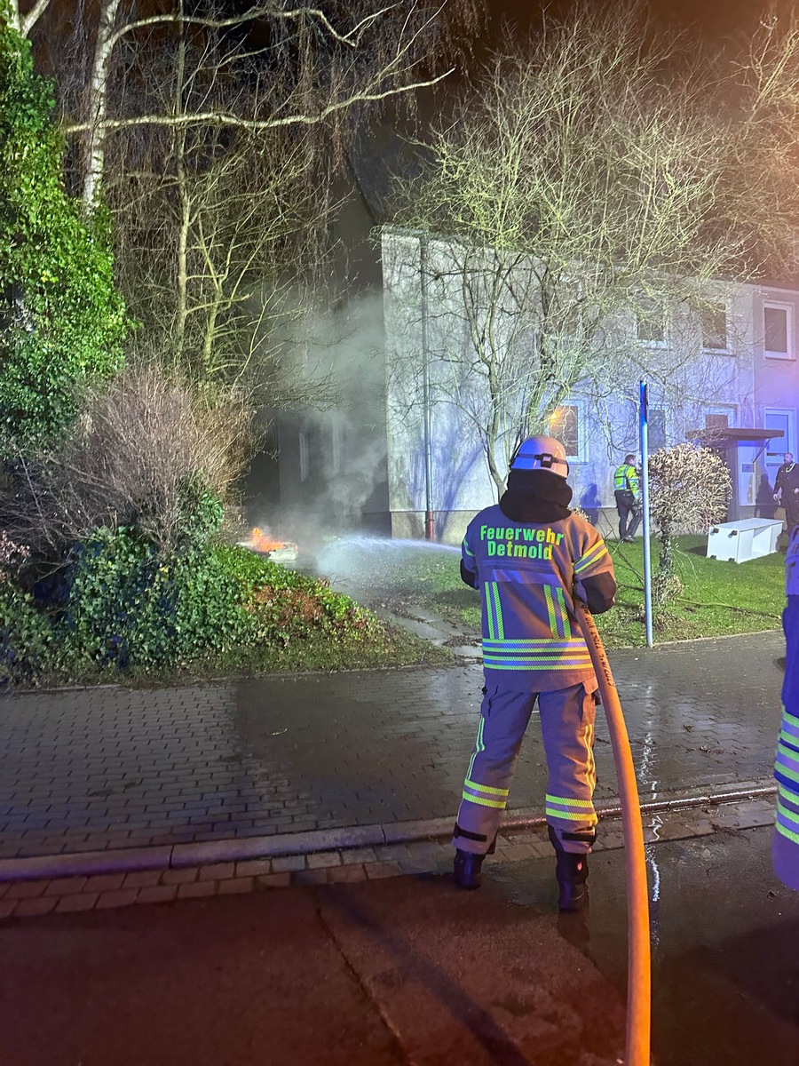 FW-DT: Matratzenbrand im Freien