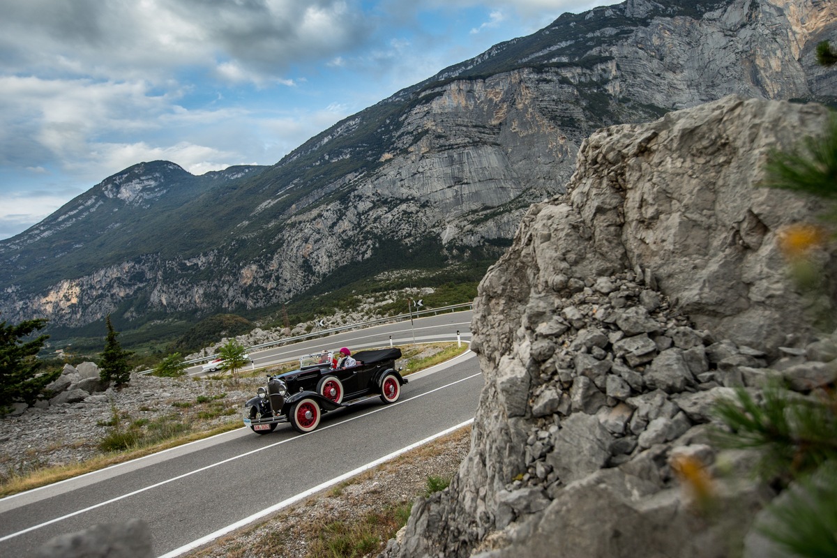 Kurvenspaß in den Dolomiten - ADAC Trentino Classic 2017 ist startklar