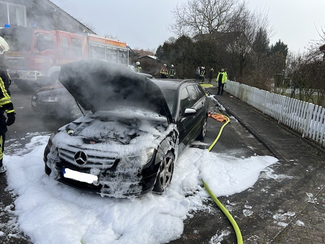 POL-NOM: Brand eines Autos