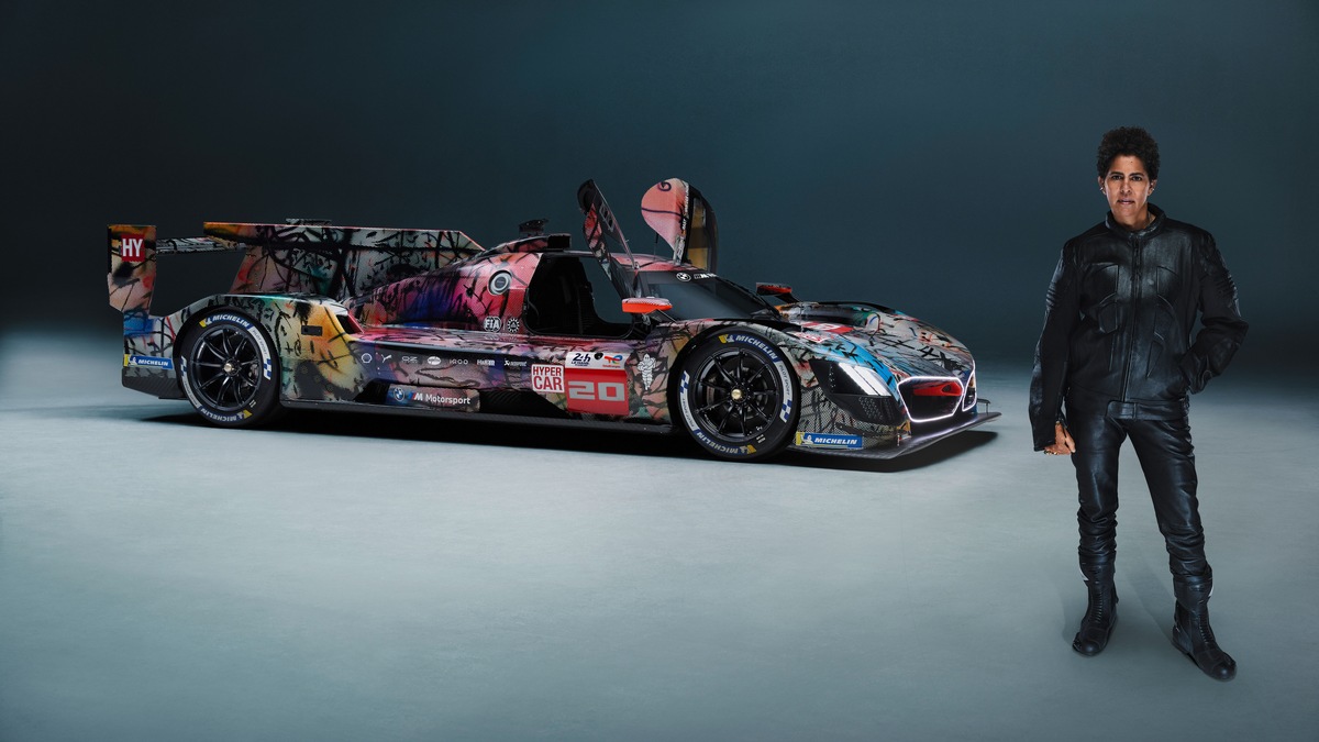 BMW Art Car by Julie Mehretu celebrates its World Premiere