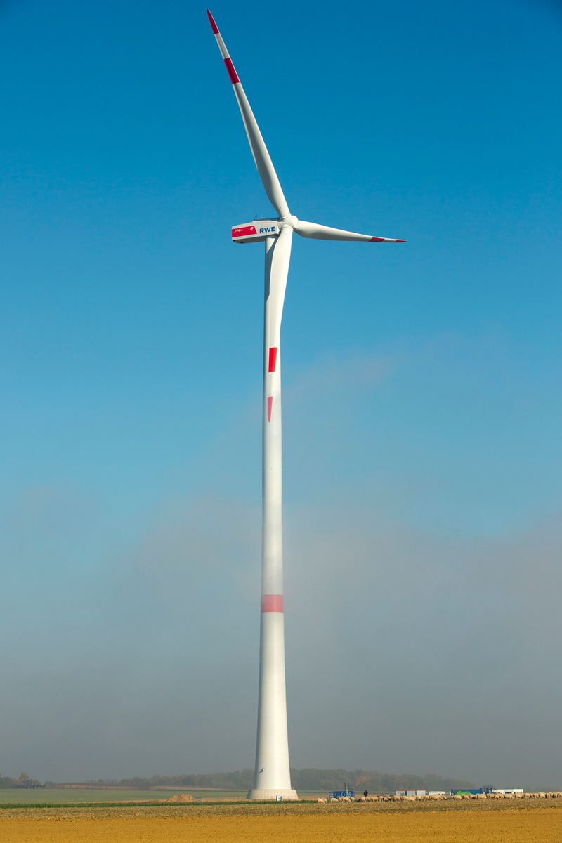 Genossenschaft &quot;Die BürgerEnergie eG&quot; beteiligt sich erstmals an Windpark / Partnerschaftliches Beteiligungsmodell für Bürger / 500.000 Euro für Windpark Jüchen / Weitere Projekte in Planung (FOTO)