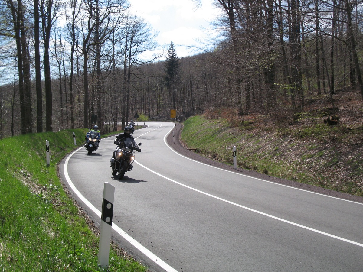 POL-PPWP: Geschwindigkeitskontrollen: Motorradfahrer im Visier