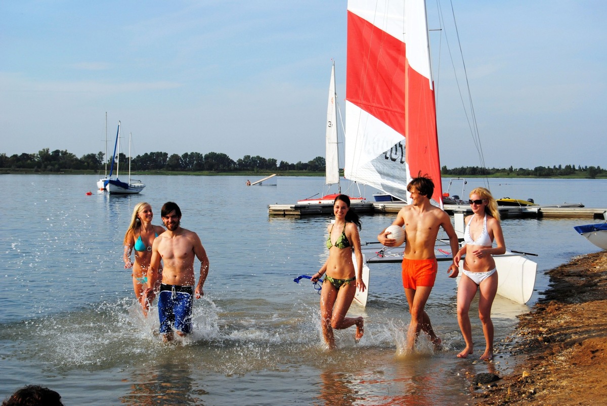 Wassersport und Strandurlaub - Die beliebtesten Badeseen im Leipziger Neuseenland