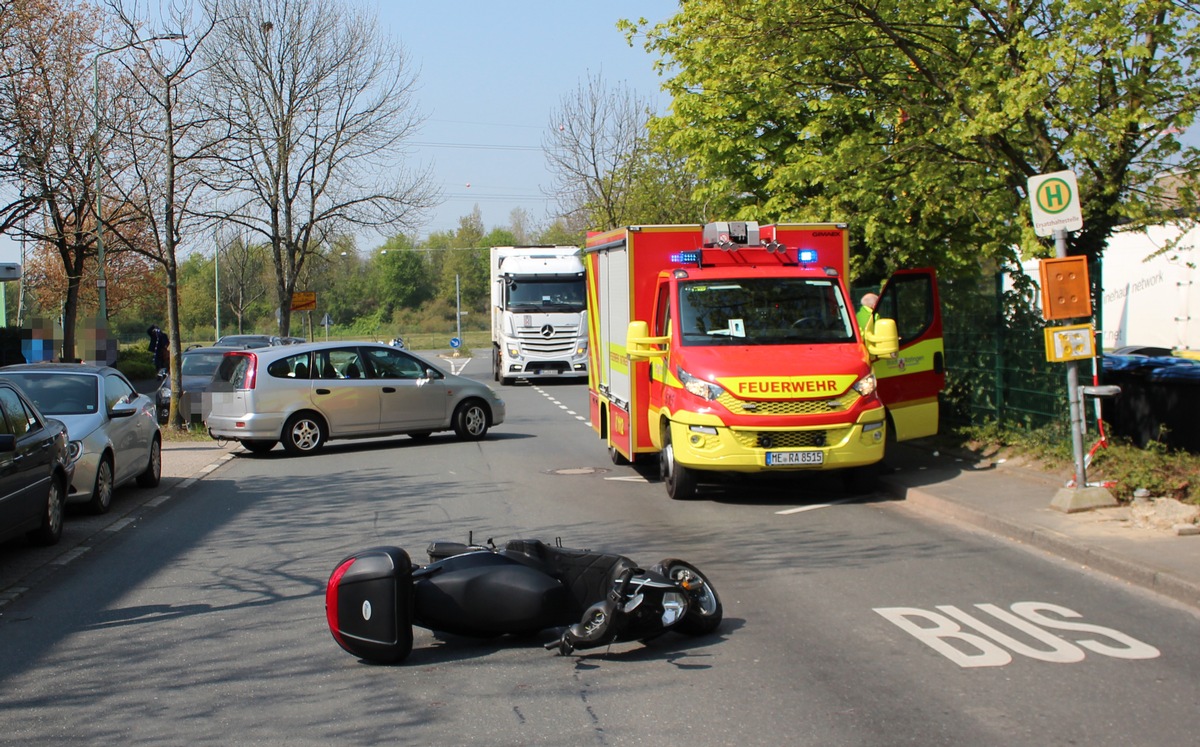 POL-ME: 67-jähriger Motorroller-Fahrer nach Unfall schwer verletzt - Ratingen - 1904098