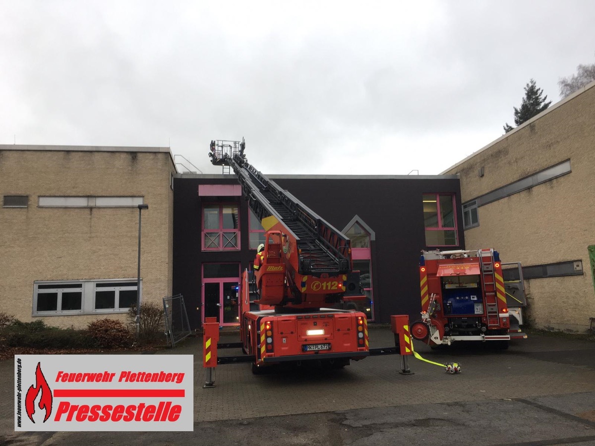 FW-PL: OT-Stadtmitte. Defekte Heizungsanlage ruft Feuerwehr auf dem Plan.