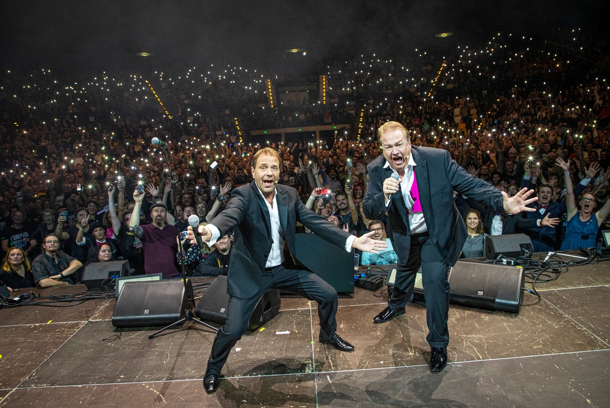 SchleFaZ 100 - DAS Jubiläumsfestival im Tempodrom Berlin und 2.500 SchleFaZianer waren LIVE am Set mit dabei