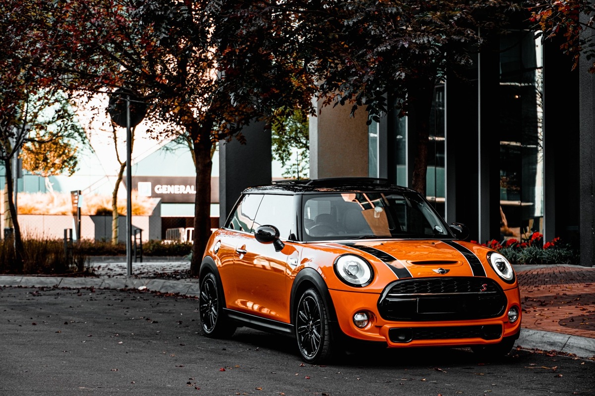 Mit dem Mini Cooper zur Autoprüfung