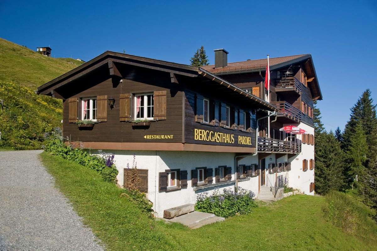 Pizolbahnen übernehmen die Berggasthaus Pardiel AG