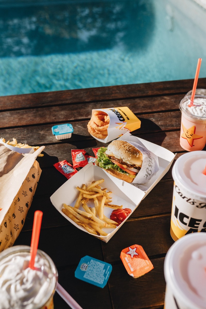 Carl’s Jr.: Weitere Restaurants in Winterthur &amp; Basel