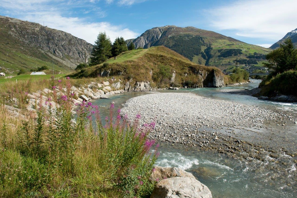 Medienmitteilung: Nachhaltig vom ersten bis zum letzten Schlag: Andermatt Swiss Alps eröffnet die Golfsaison