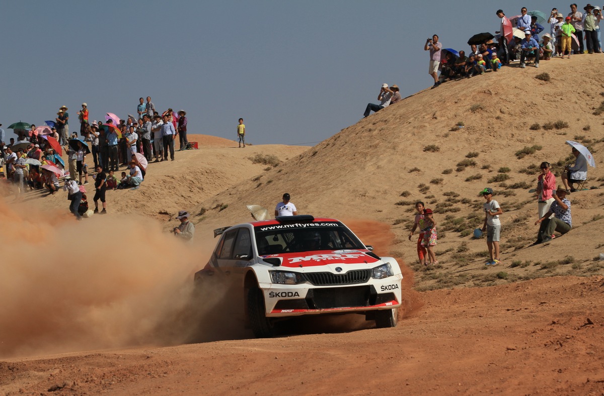 APRC: SKODA triumphiert auch bei der ,Wüsten-Rallye&#039; im Kernmarkt China (FOTO)