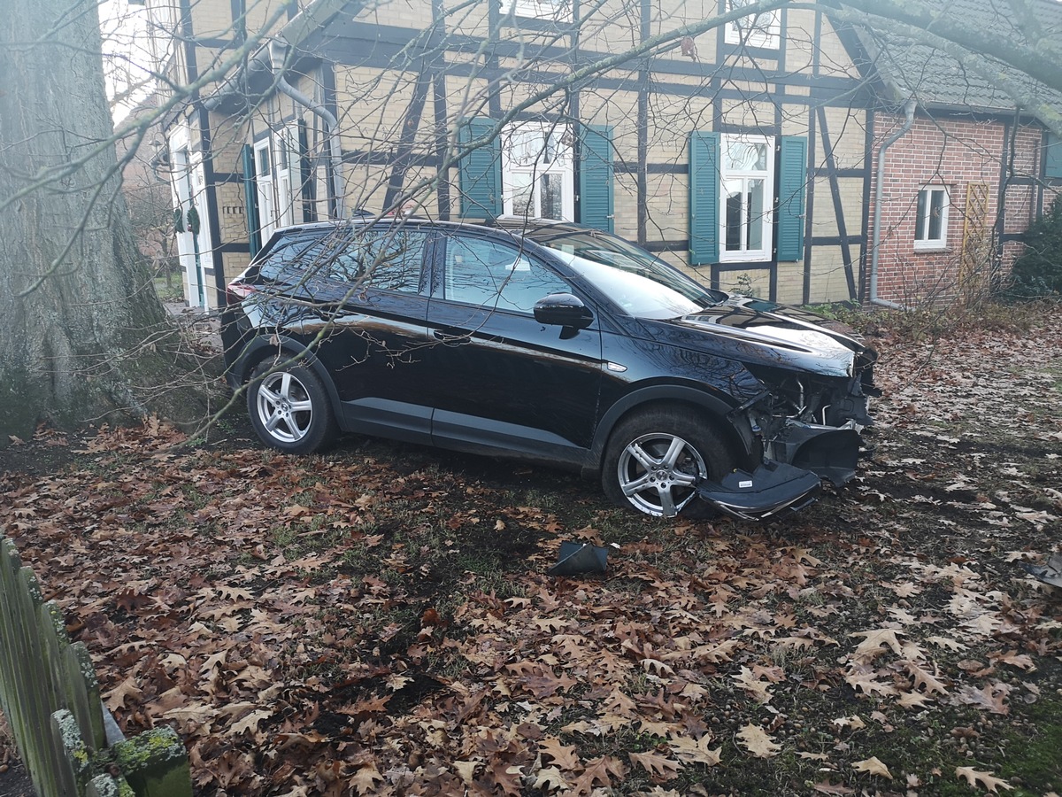 POL-CE: Betrunkener Autofahrer landet im Vorgarten