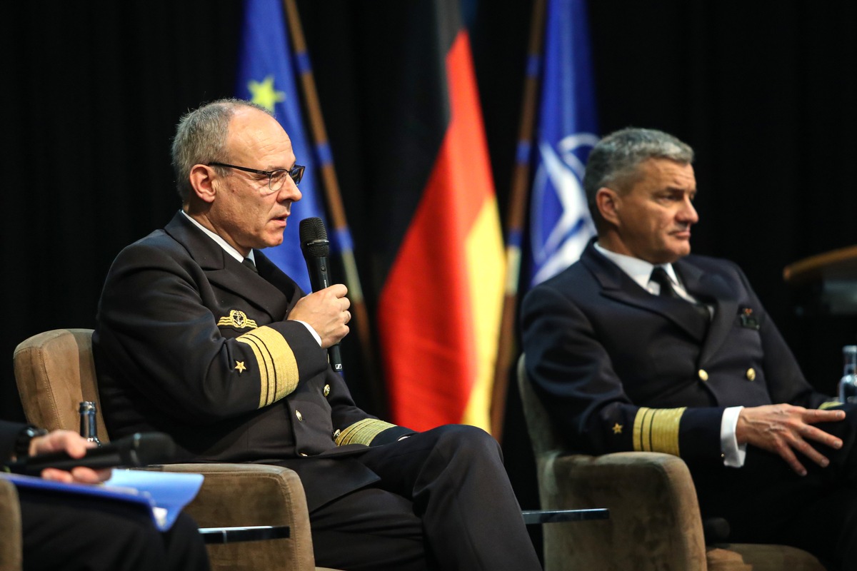 63. Historisch-Taktische Tagung: / Offiziere der Deutschen Marine treffen sich zu ihrem größten Gesprächsforum