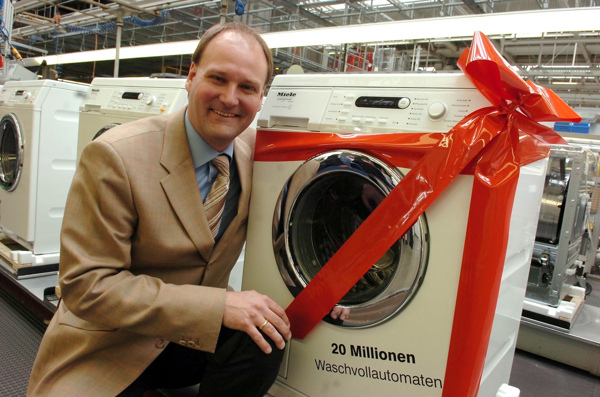 Miele produziert 20-millionsten Waschautomaten