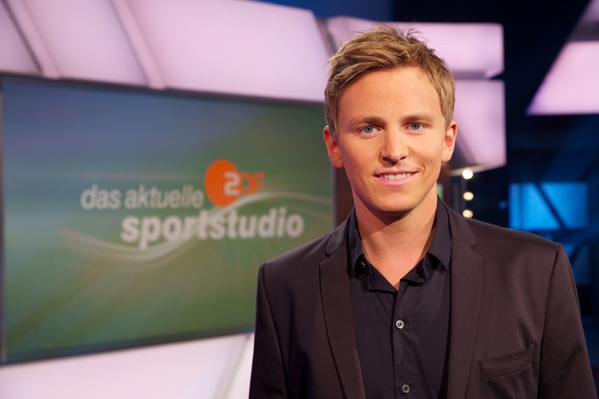 Jochen Breyer feiert Premiere im &quot;aktuellen sportstudio&quot; des ZDF (FOTO)