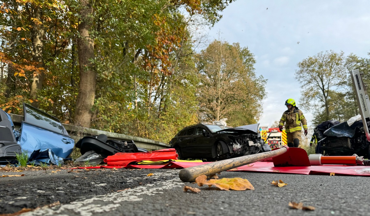 FW-GE: Verkehrsunfall mit Personenschaden in Gelsenkirchen