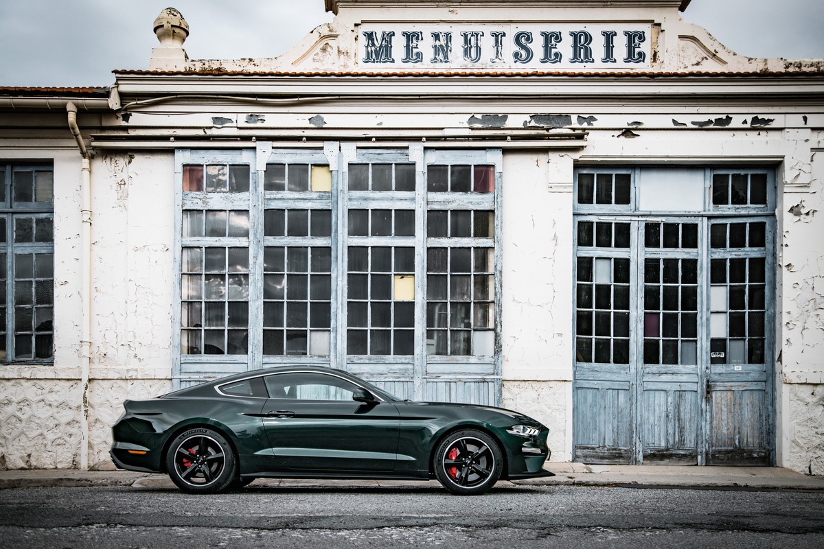 Ford in Genf: Europa-Debüt des Mustang Bullitt und SUV-Modells Edge, Premiere für den neuen KA+ Active (FOTO)