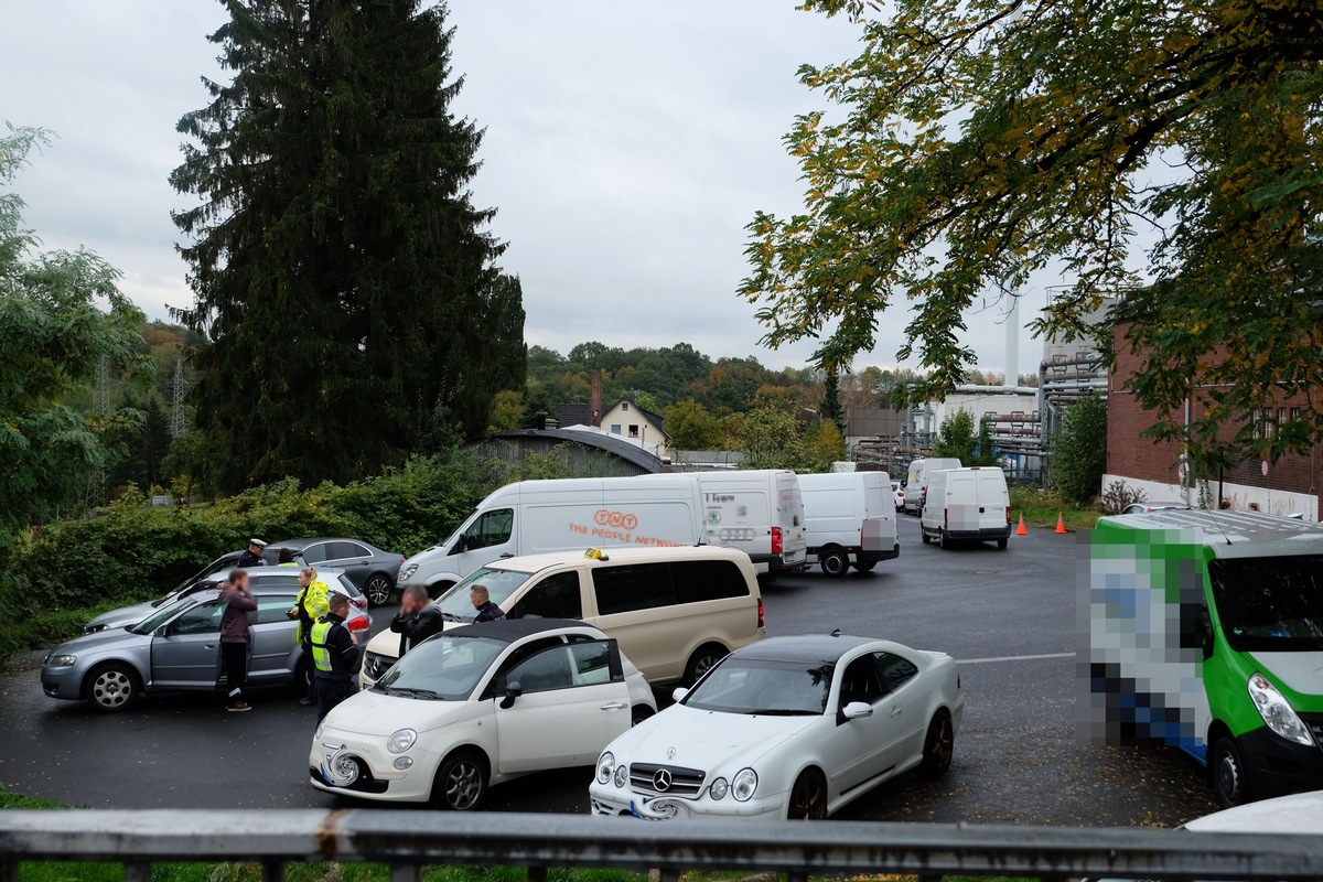 POL-RBK: Bergisch Gladbach/Burscheid - Zehn Drogenfahrer und eine Festnahme: Erschreckende Bilanz bei Polizei-Kontrollen