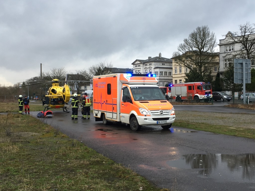 FW-MK: Drei Kinder durch Feuerwerkskörper schwer verletzt