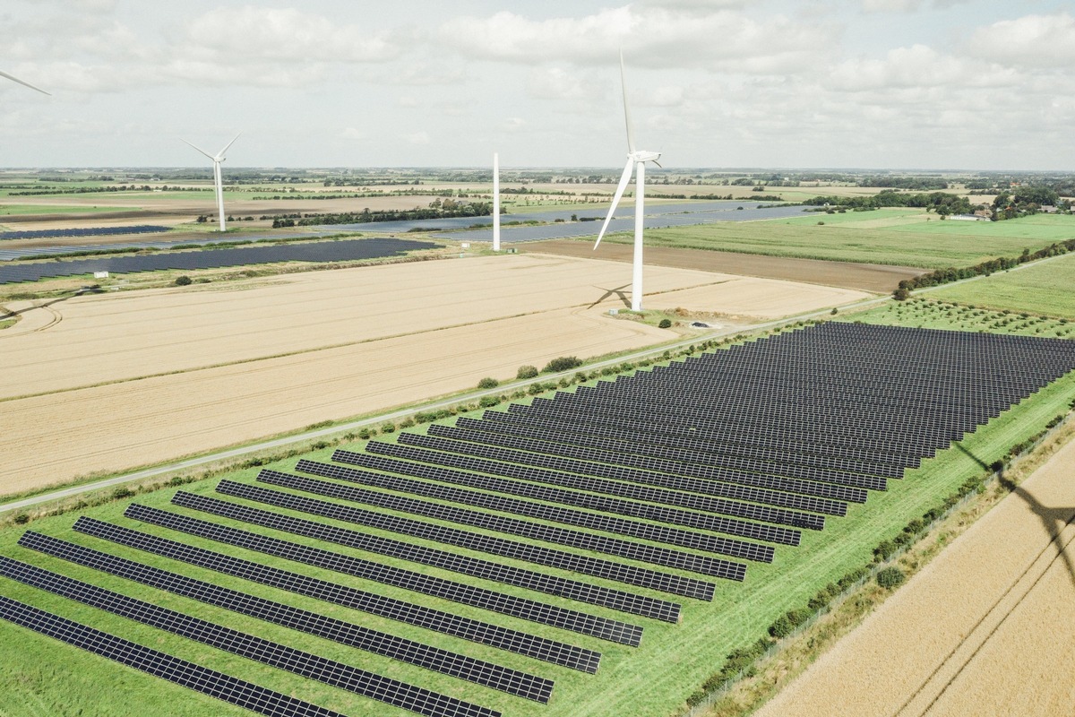 Studie: Erneuerbare Energien senken den Strompreis deutlich!